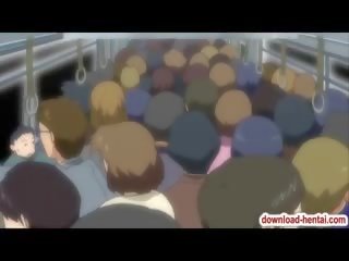 Hentai mergaitė pakliuvom iki a perv į as išreikšti traukinys