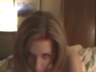 Awsome Girl Doing A Very Nice And Long Blowjob Video