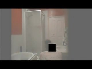 Parfait ado filmé en la douche (partie 2) - go2cams.com